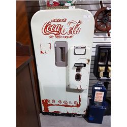 VENDO 39 COCA COLA MACHINE