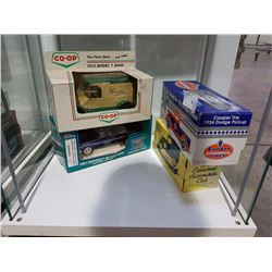 LOT OF 4 NIB DIE CAST VEHICLES