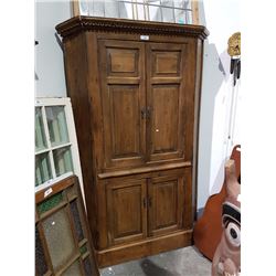 EARLY 1800'S CANADIANA CORNER CUPBOARD APPROX 81.5"H X 52"W3