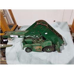 VINTAGE METAL TOY FARM MACHINERY