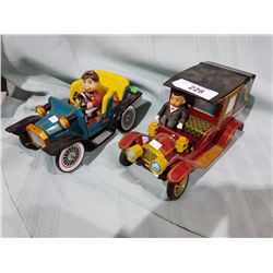 TWO VINTAGE TIN TOY CARS