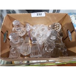 BOX OF CRYSTAL DECANTER STOPPERS