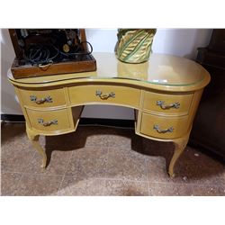 KIDNEY SHAPED DESK W/ GLASS TOP