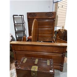 EARLY CANADIANA CARVED OAK BED DOUBLE SIZE