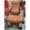 Image 2 : HIGHLY CARVED ROCKER & OTTOMAN