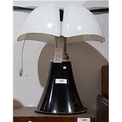 DESIGNER TABLE LAMP