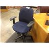 Image 2 : BLUE FULLY ADJUSTABLE MID BACK TASK CHAIR
