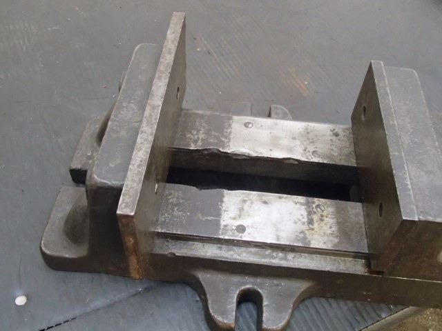 Simplex Vise Desmond Simplex Vise No.6 - BTM Industrial