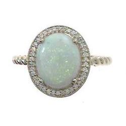 1.32 ctw Opal and Diamond Ring - 10KT Yellow Gold