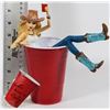 Image 1 : HICCUP LETS HAVE A PARTY! GIRL IN CUP