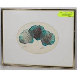 ANNA HAWTHORNE THREE AQUA SEASHELLS ORIGINAL SIGNE