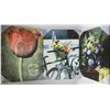 Image 1 : LOT OF THREE FLOWER PICTURES