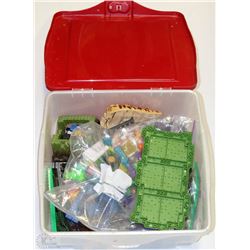 TOTE OF ASSORTED LEGO