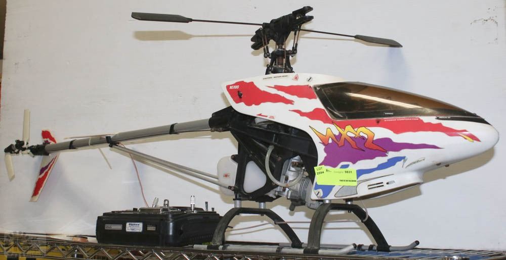 GAS POWERED REMOTE CONTROL HELICOPTER