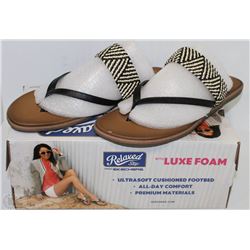 BRAND NEW SKETCHERS INDULGE TOE THONG SANDAL