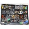 Image 1 : CONTAINER WITH AUTOMOTIVE LIGHT BULBS AND FUSES