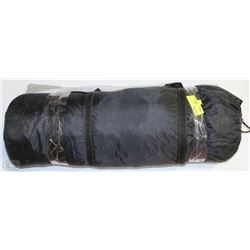 ESTATE TENT WITH PEGS