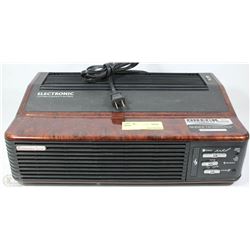 ORECK PROFESSIONAL AIR PURIFIER