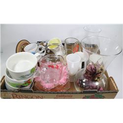 FLAT OF ESTATE DISHWARE