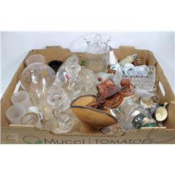 FLAT OF ESTATE GLASSWARE AND MORE!