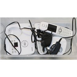 2 GIGASET CORDLESS PHONES WITH ANSWERING MACHINE