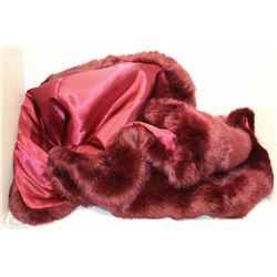 NEW FAUX FUR WRAP IN BURGUNDY