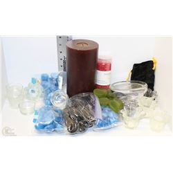 LOT OF CANDLES, CANDLE HOLDER AND DECORATIVE GLASS