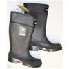 Image 1 : NEW BAFFIN CSA APPROVED BOOTS SIZE 4