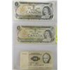 Image 1 : SHEET W/2 CANADIAN 1973 $1 BILLS AND