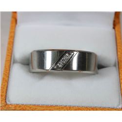 STAINLESS STEEL DIAMOND RING SIZE 11