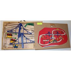 WOOD TRAINS SET IN WOOD CARRYING CASE