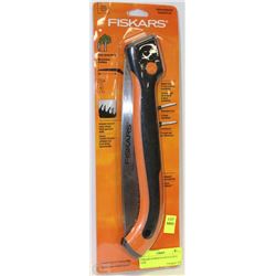 FISKARS POWERTOOTH FOLDING SAW