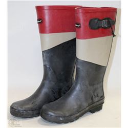 CANADIANA LADIES RUBBER BOOT - SIZE 8