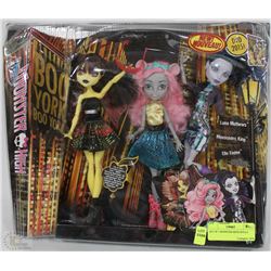 SET OF 3 MONSTER HIGH DOLLS