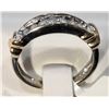 Image 3 : #4-10KT YELLOW AND WHITE GOLD DIAMOND BAND RING