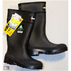 BAFFIN CSA APPROVED SIZE 4 RUBBER BOOTS