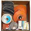 Image 1 : BOX OF ASST SANDING DISC AND GRINDING WHEELS