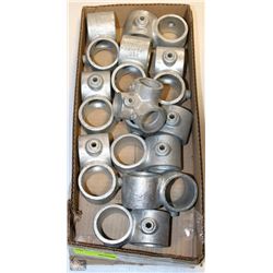 LOT OF PIPE CONNECTORS