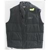 Image 1 : LOT OF 3 VESTS