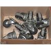 Image 1 : BOX W/10 HEAVY DUTY COMMERCIAL  SWIVEL CASTERS