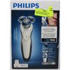 Image 1 : PHILIPS SHAVER SERIES 7000 SMOOTH GLIDE SHAVER