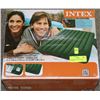 Image 1 : NEW QUEEN SIZE INFLATABLE MATTRESS