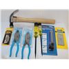 Image 1 : BOX W/ ASSORTED TOOLS INCL PLIERS, EXACTO KNIFE,