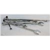 Image 1 : LOT OF 9 ASSORTED SIZE WESTWARD COMBO WRENCHES