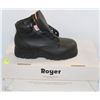 Image 1 : ROYER SIZE 5 CSA APPROVED WORK BOOTS