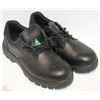 Image 1 : PAIR OF JB GOODHUE LOW CUT CSA APPROVED STEEL TOE