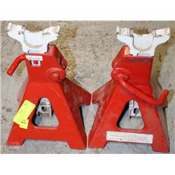 LOT OF 2 JACK STANDS