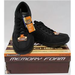 SKECHERS MENS MEMORY FOAM SNEAKERS SIZE 10.5