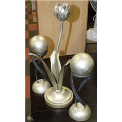 SILVER TULIP CANDLE HOLDER AND SILVER BALL DECOR
