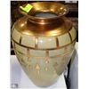 Image 1 : NEW IVORY AND GOLD TONE LARGE VASE